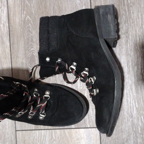 Sam Edelman black suede hiking style boots. Size 7 - Picture 1 of 11